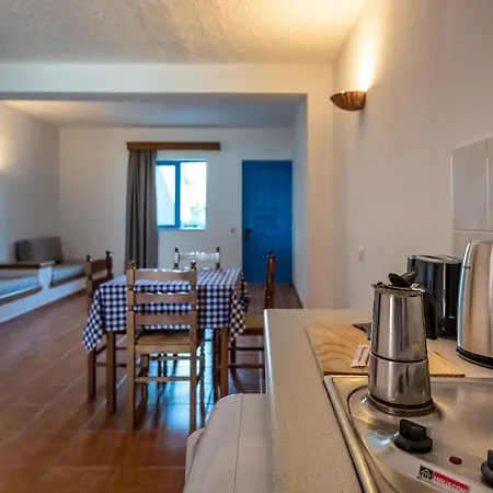 Olympia Mare Aparthotel 2*