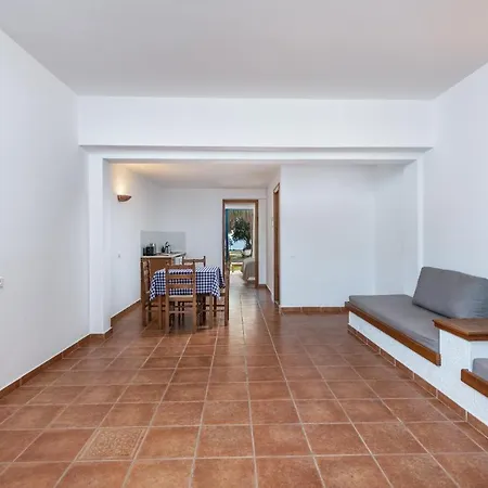 Olympia Mare Aparthotel 2*